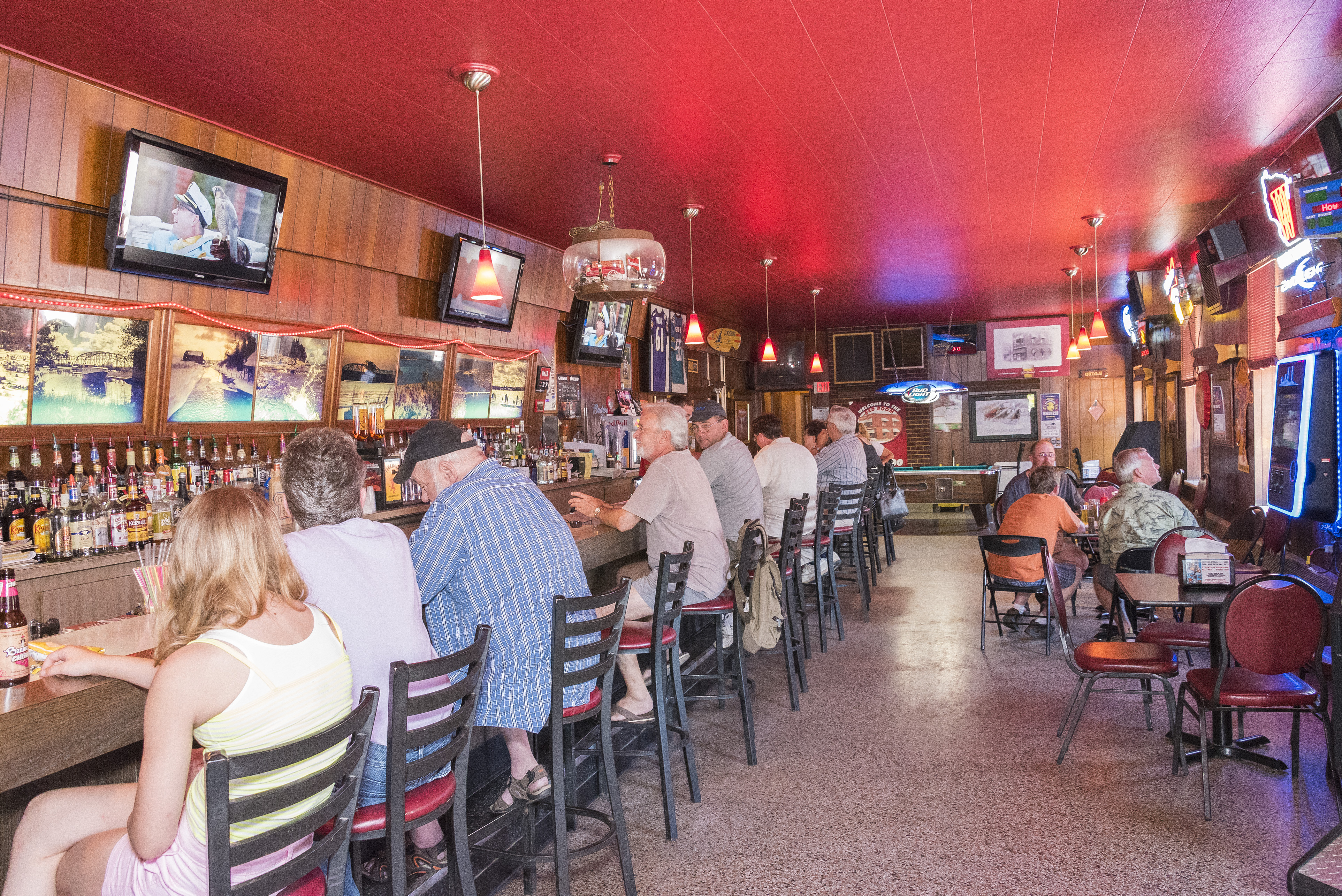 sturgeon bay restaurants outdoor seating Rosalyn Ogle