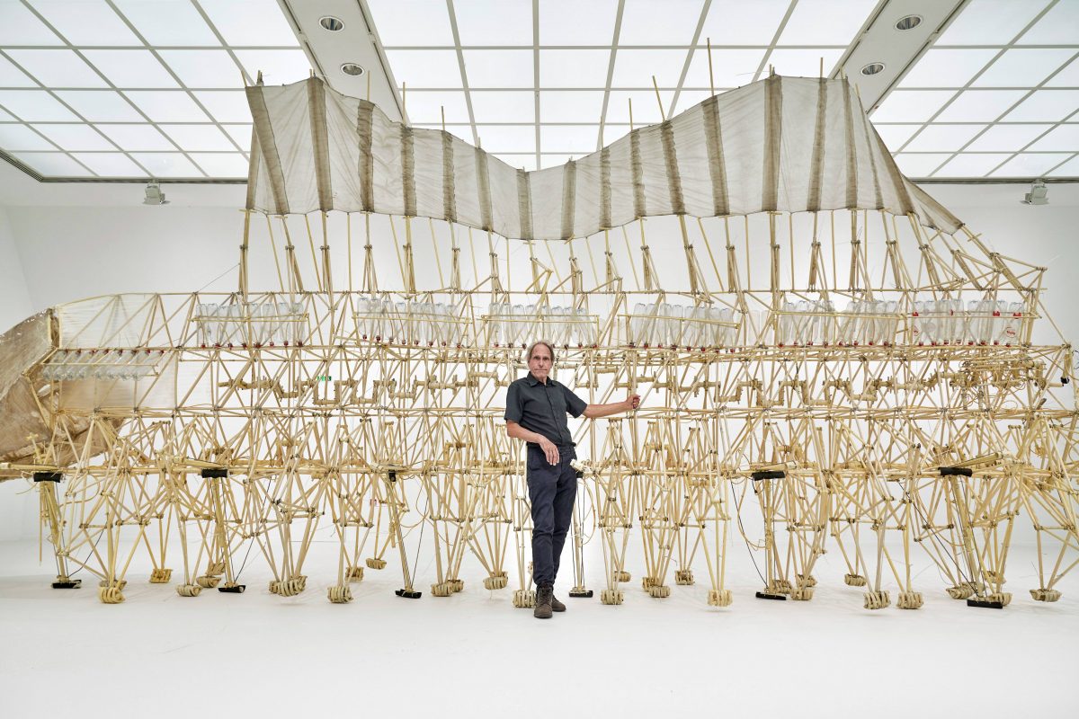 Theo Jansen Automata — DOP