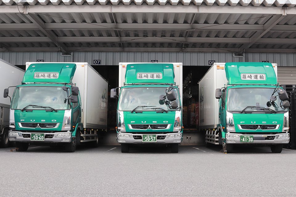 篠崎運輸株式会社（大宮営業所）中型トラックドライバーの求人ドラEVER