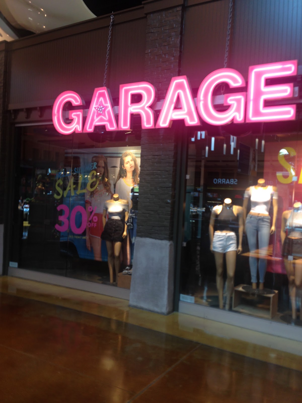 Garage » Clothing store in Doral FL