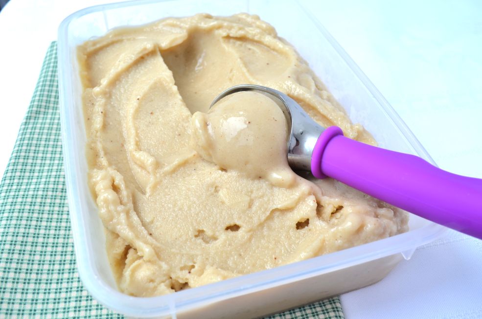 Banana Cinnamon Ice Cream Vegan « Dora's Table