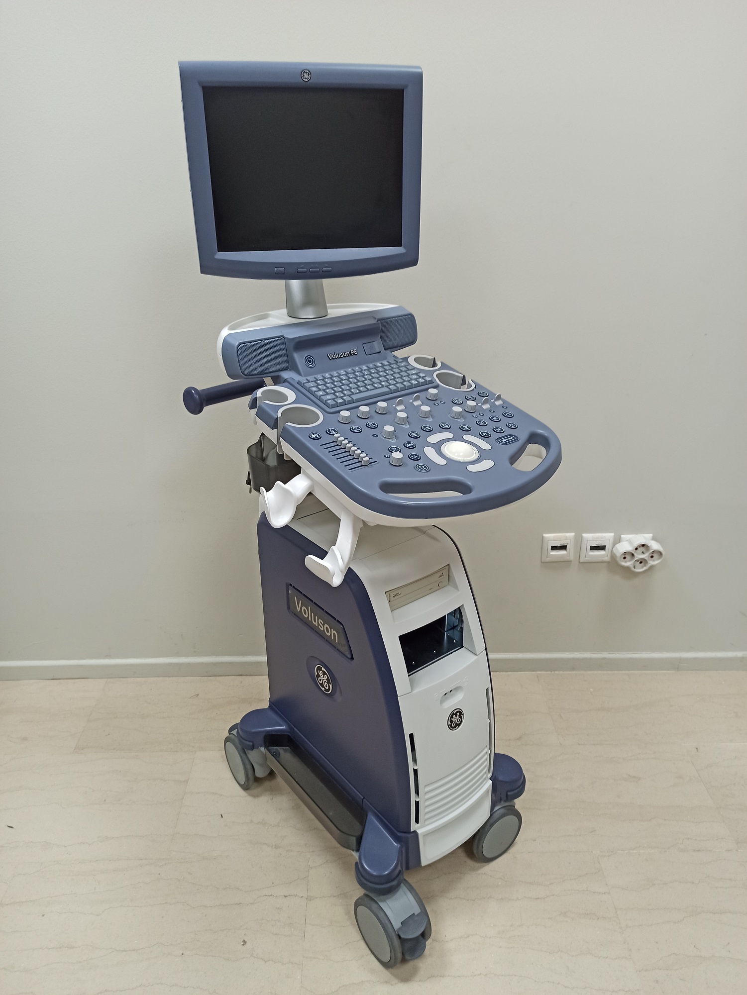 GE Voluson P8 Refurbished Ultrasound 2013 Dormed Hellas