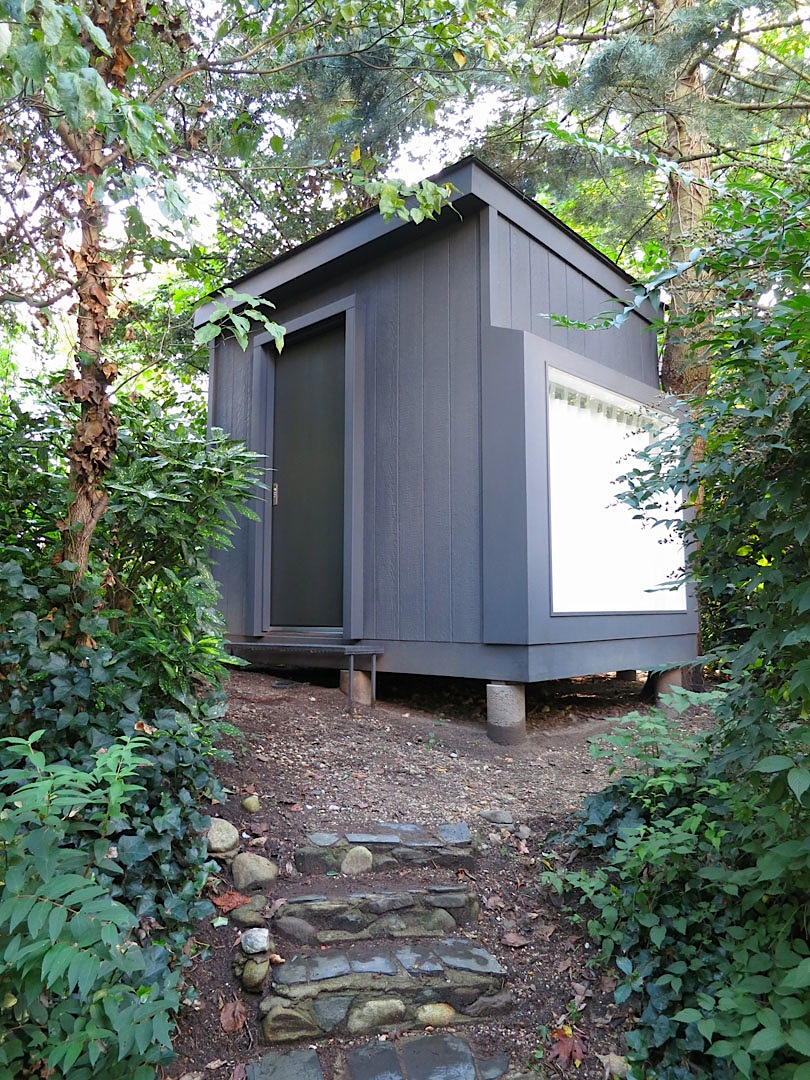 Tiny Pod House Packs Big Personality Designs & Ideas on Dornob