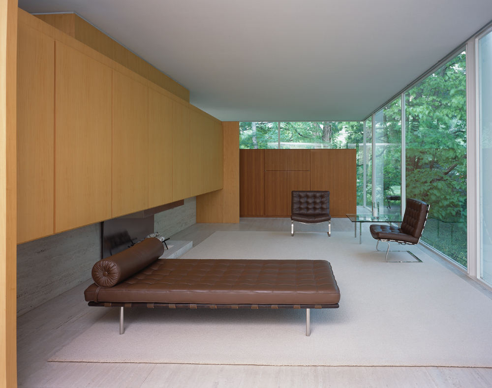 Iconic Farnsworth House to Feature in Hollywood Film