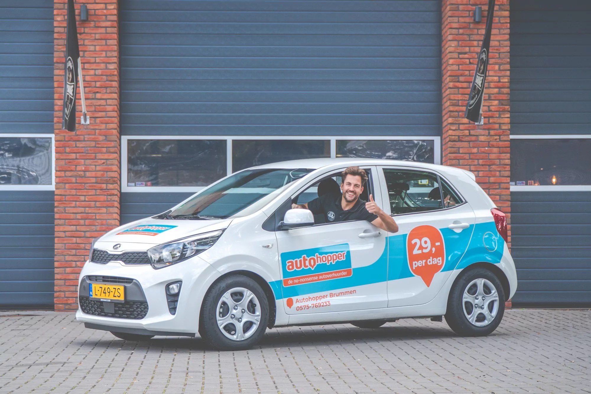 Auto huren in Loenen Autoverhuur Autohopper Dorpsgarage Loenen De