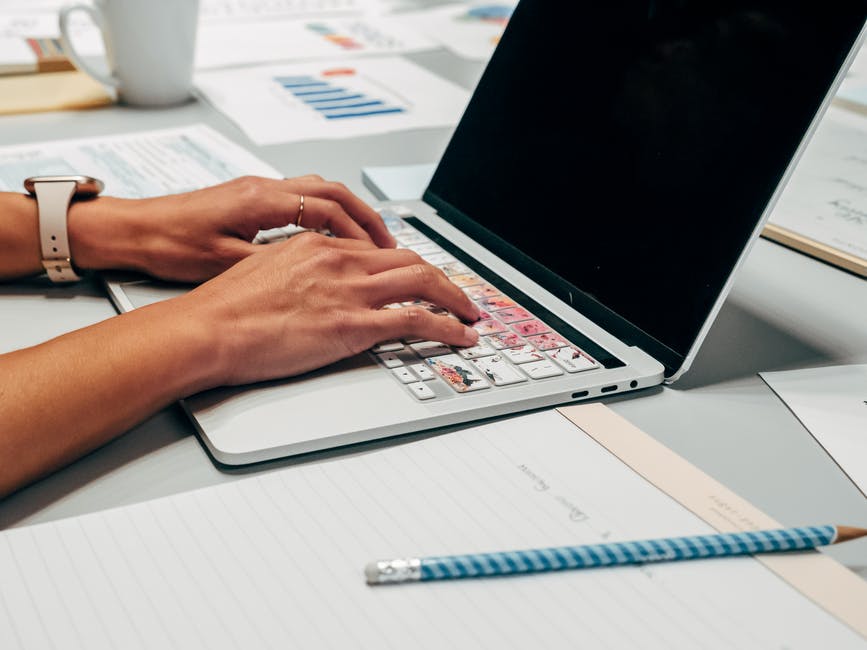 Hur man tar bort en sektionsbrytning i Microsoft Word