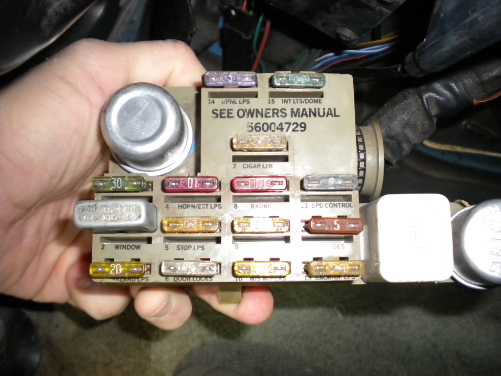 1989 Dodge Dakota Pickup 4WD Fuse Box Diagrams