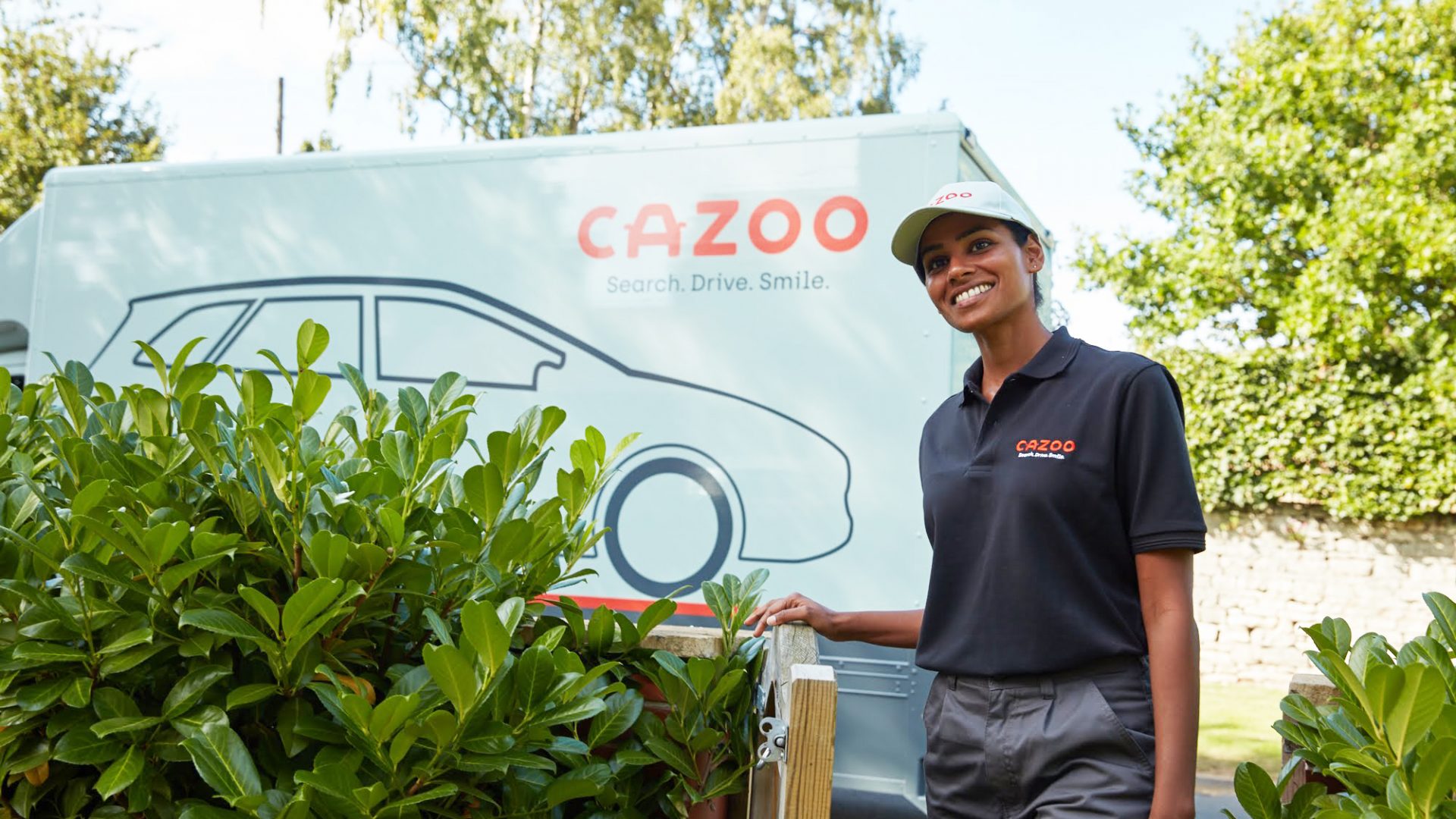 Cazoo officially replaces Drover by launching new car subscription
