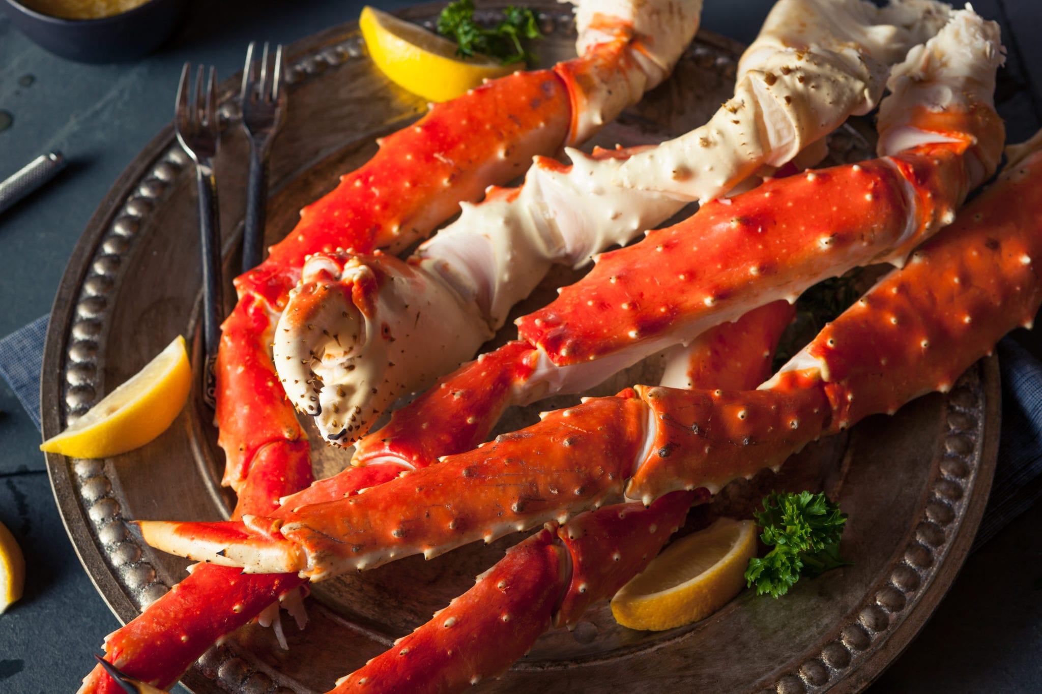 Cooked Organic Alaskan King Crab Legs Double JJ Resort