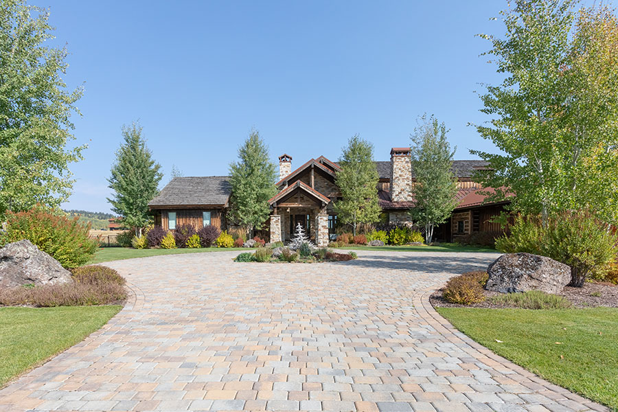 Stunning Homes in Double L Ranch Freedom, Wyoming