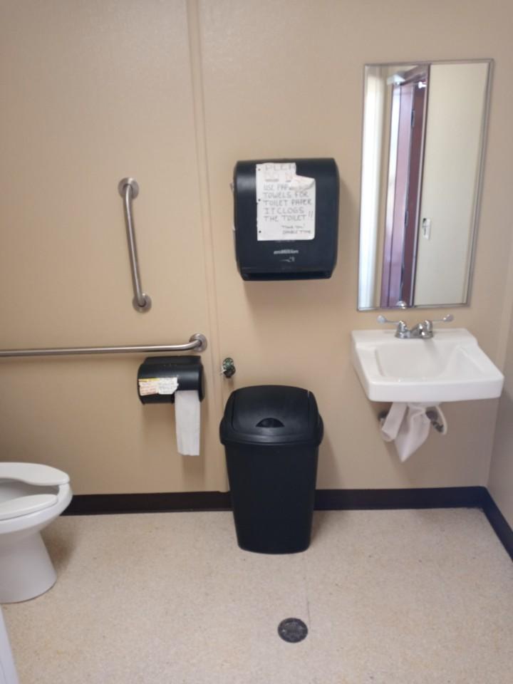 DoubleTime RV Park Alvin Texas Best amenities in RV Park Alvin