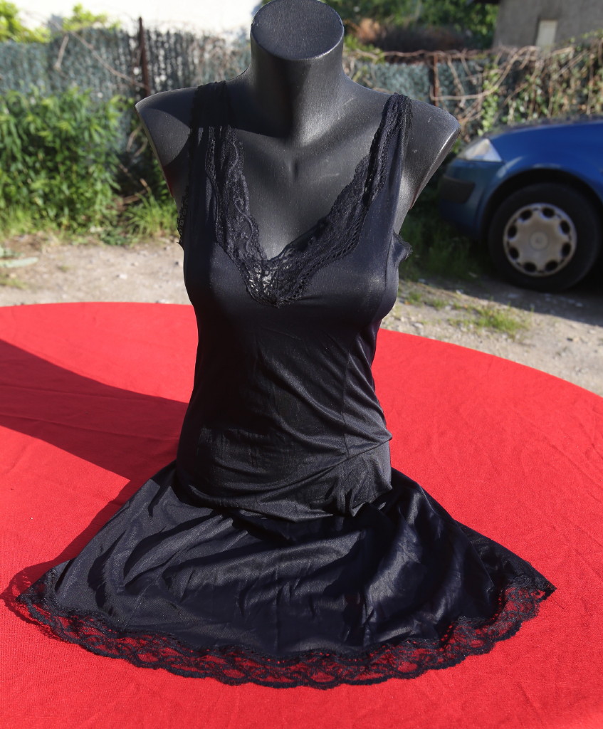 COMBINAISON FOND DE robe polyamide vintage noire LILION 42/44 neuve