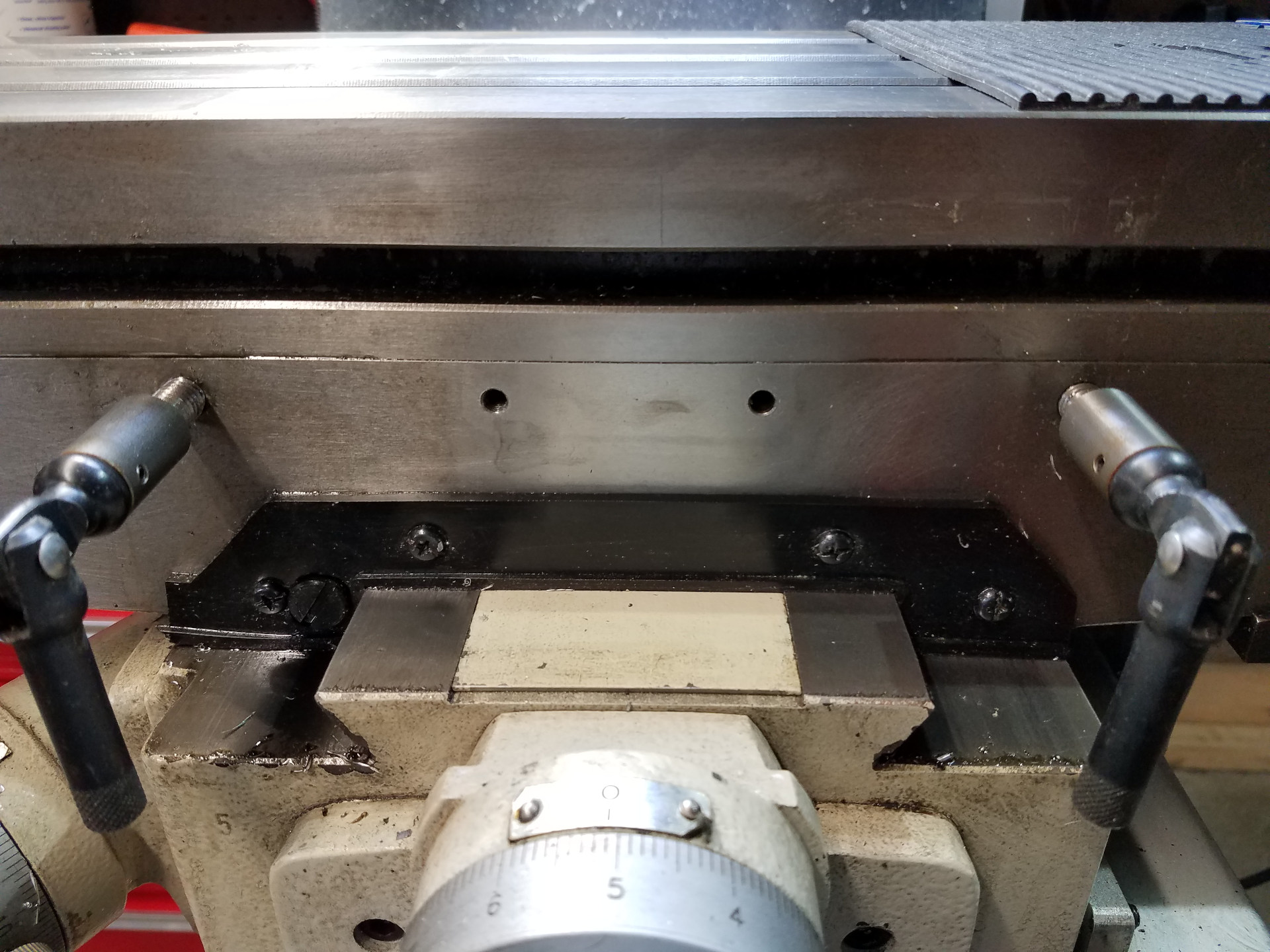 Grizzly G0678 Knee Mill DRO Install X Axis · Not Another Home Shop Blog