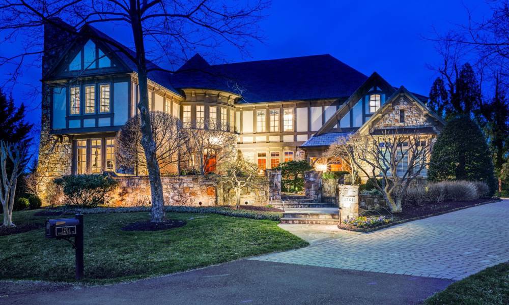 Living in Woodlea Mill Doug Richards