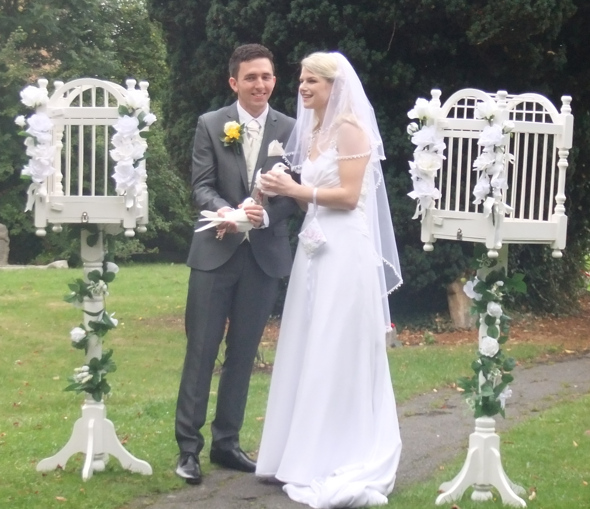 Dove release in Beds, Herts & Bucks Weddings