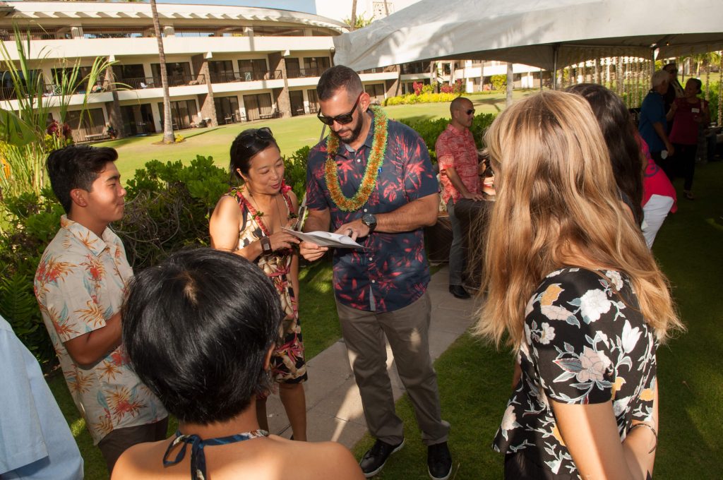 Hale Makua Raises Over 175K for Kūpuna Healthcare Dowling Co