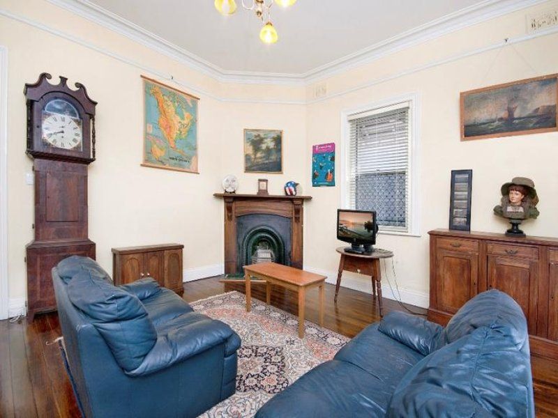 30 Kerr Street, MAYFIELD NSW 2304 Dowling Property Group