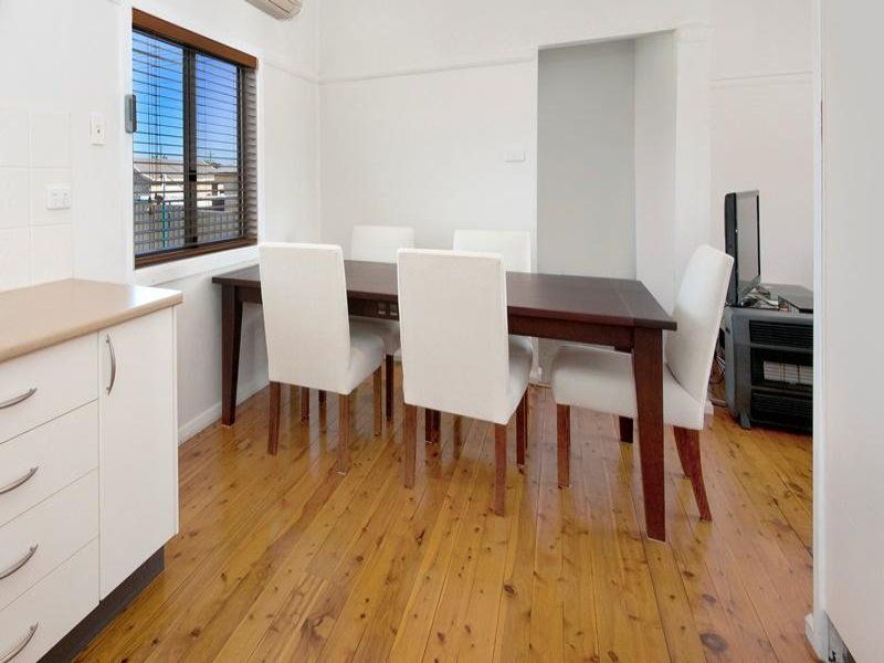 8 King Street, BIRMINGHAM GARDENS NSW 2287 Dowling Property Group