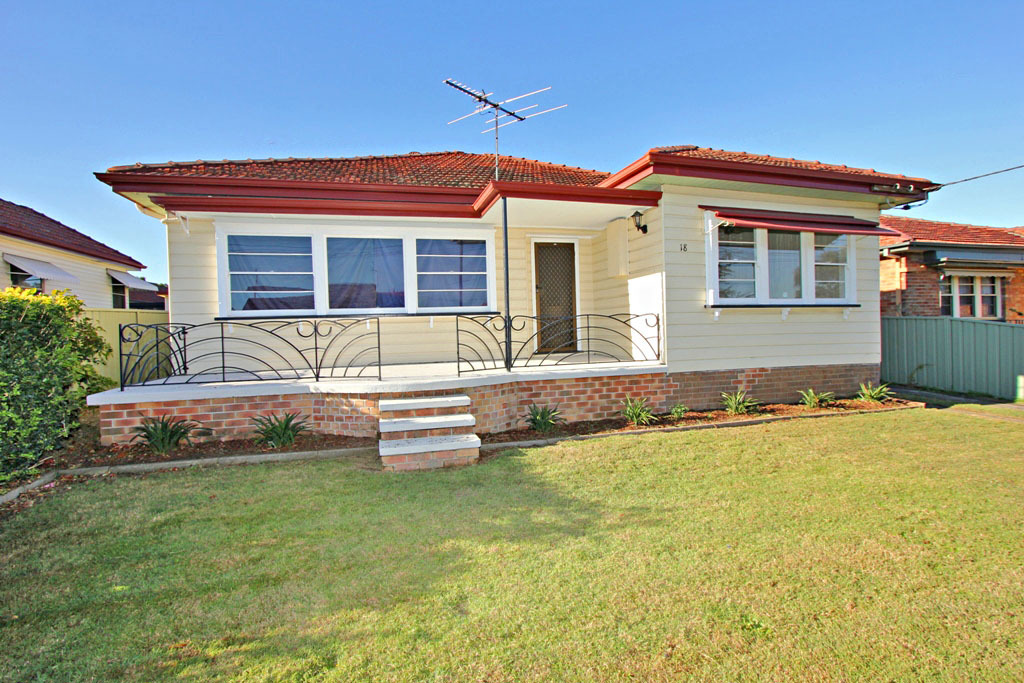 18 Norris Avenue, MAYFIELD WEST NSW 2304 Dowling Property Group