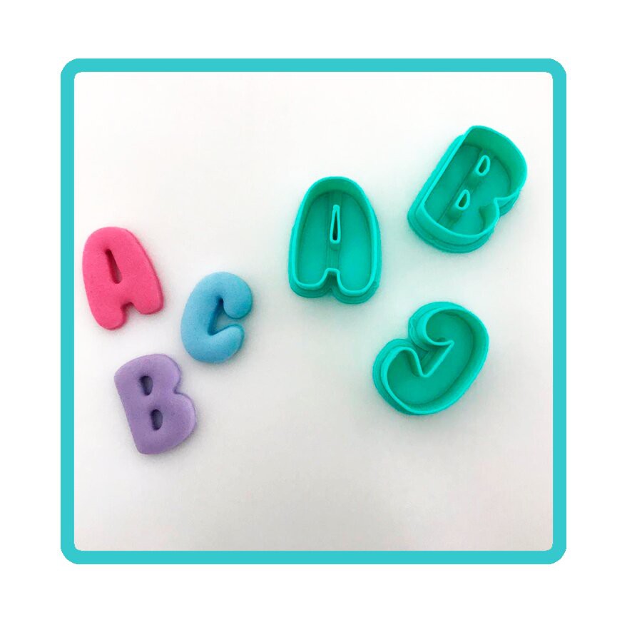 Kit Cortador Alfabeto 26 letras para Pasta Americana Biscuit e Doces