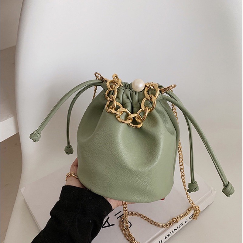 Jual TAYLORSCLOSET Chain Korean Bucket Bag With Pearl Shopee Indonesia