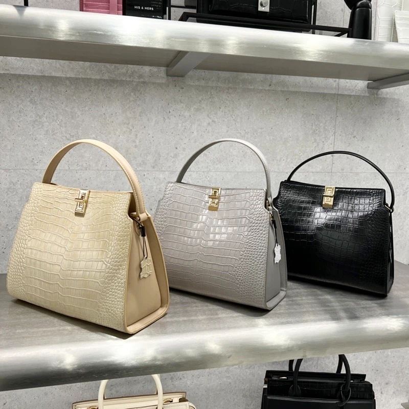 Jual PDRO Embossed Leather Top Handle Bag Shopee Indonesia