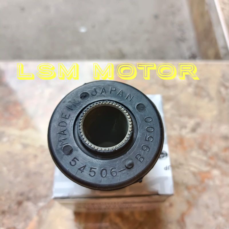 Jual bushing arm sayap atas Terano Datsun 620 tahun 78on asli japan