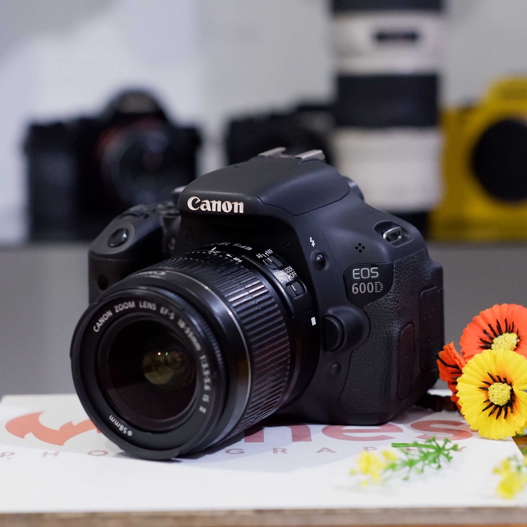 Jual CANON 600D Lensa Kit 1855mm F3.5 Kamera DSLR vg Shopee Indonesia