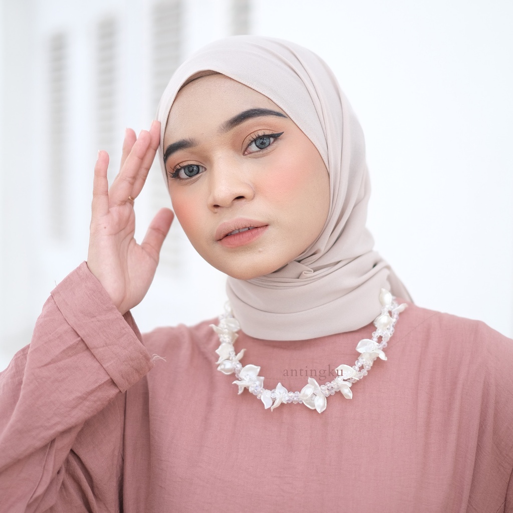 Jual Zinnia necklace kalung beads hijab manik choker handmade