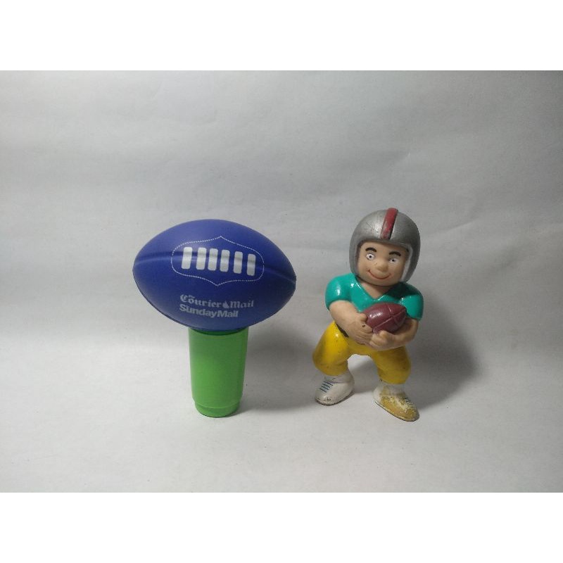 Jual Maskot Bola Rugby Football Ball Player Man Squishy Courier Sunday
