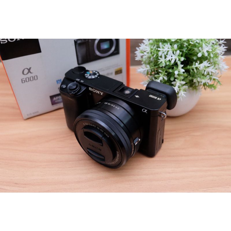 Jual KAMERA SONY A6000 FULLSETBOX MULUSS 100 ORI ( GARANSI TOKO ) BEST(04)