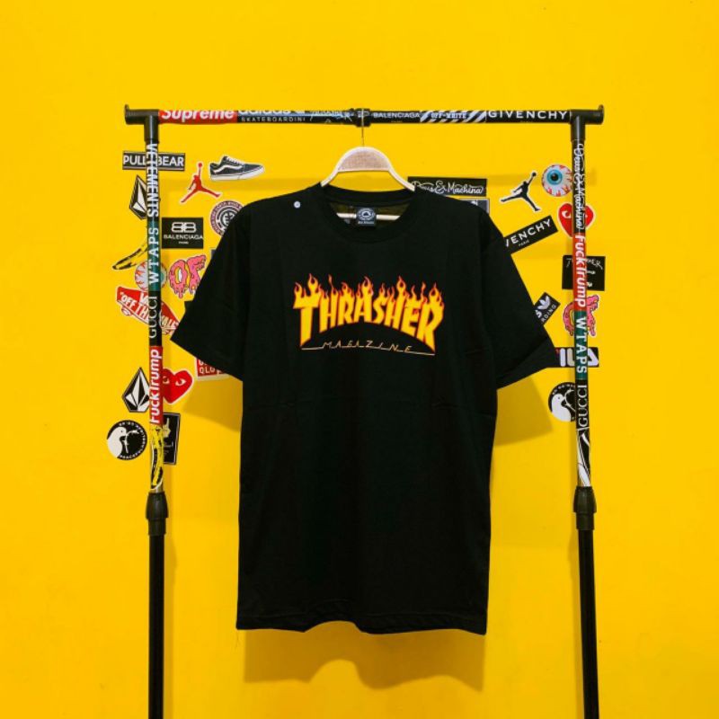 Jual KAOS THRASHER FLAME BLACK BAJU THRASHER MEGAZINE TSHIRT