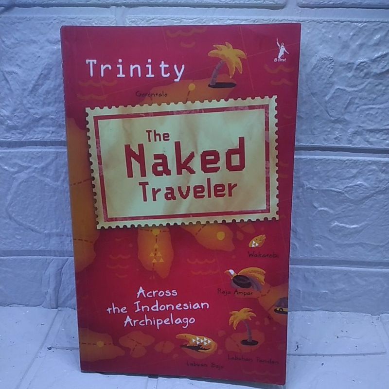 Jual Buku The Naked Traveler by Trinity | Shopee Indonesia