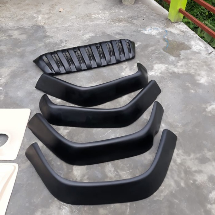 Jual over fender Jimny katana model rubicon polos Shopee Indonesia