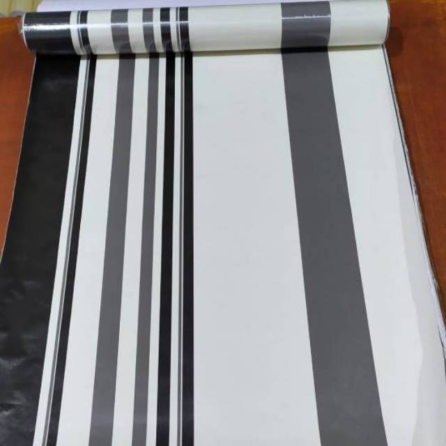 Jual Wallpaper Sticker dinding motif garis hitam putih minimalis ukuran