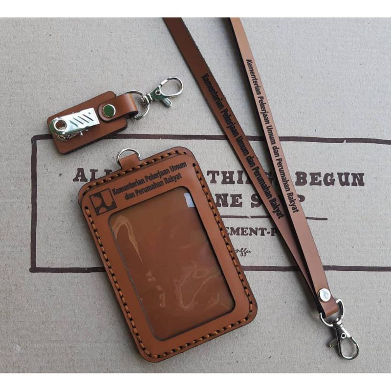 Jual ID CARD HOLDER KULIT ASLI Gantungan kartu kulit ID Card Kulit