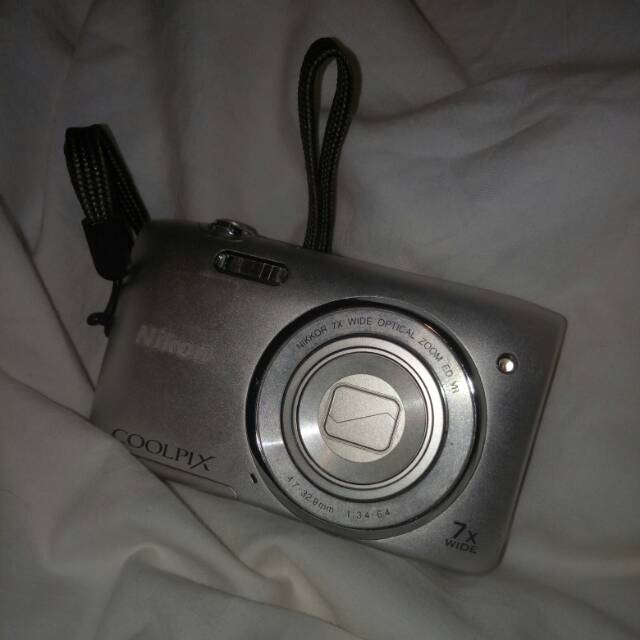 Jual Nikon COOLPIX S3500 20.1 MP Digital Camera with 7x Zoom | Shopee