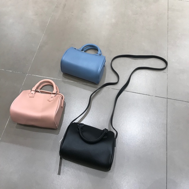 Jual MINISO crossbody bag miniso Shopee Indonesia