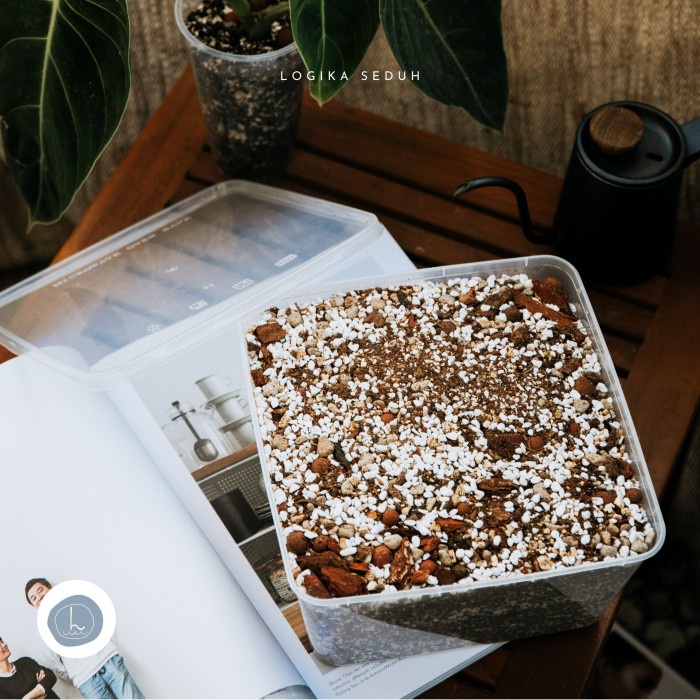 Jual Media Tanam Perlite Vermiculite Pumice Pine Bark Hydroton Peatmoss