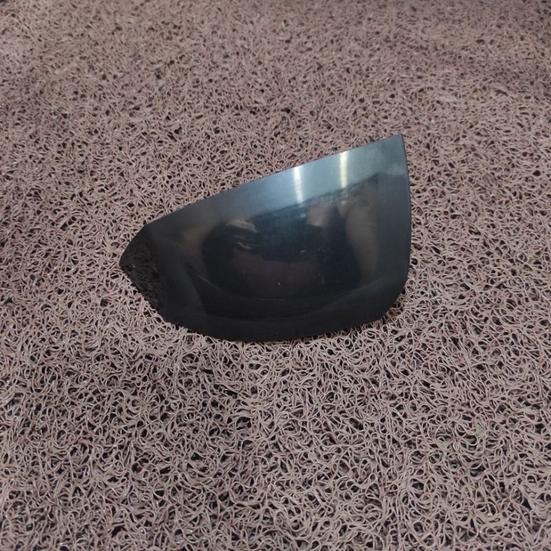 Jual spoiler kanan vespa dan spoiler plug Shopee Indonesia