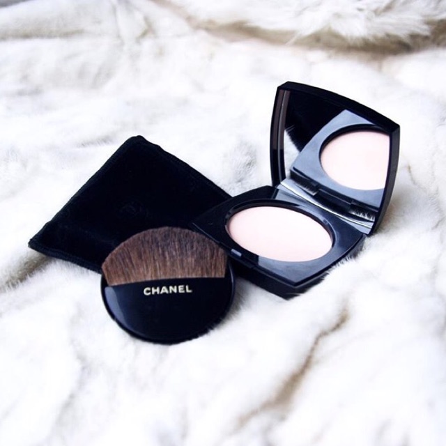 Jual Chanel Les Beiges Healty Glow Sheer Compact Powder Shopee Indonesia
