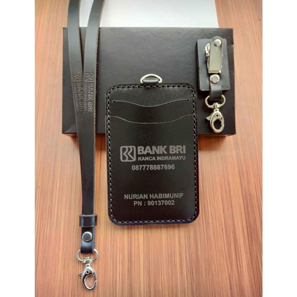 Jual Name Tag Kulit Holder Asli, Id Card Kulit Custom, Name Tag Holder
