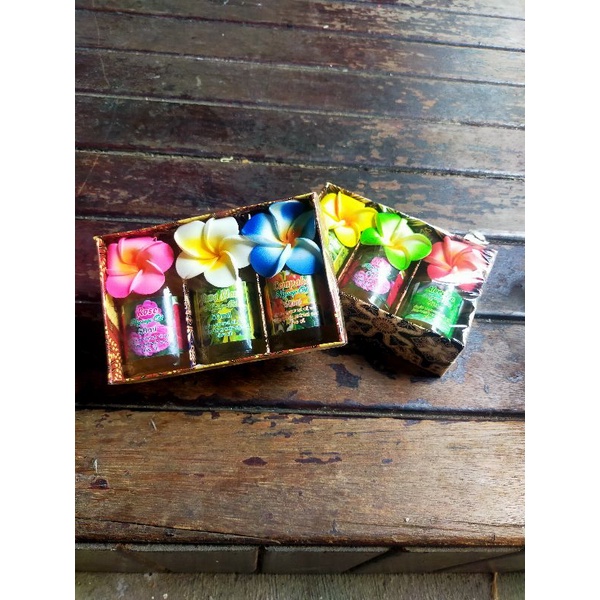 Jual MASSAGE OIL SET 3/50 ML,AROMATHERAPY/OLEHOLEH KHAS BALI Shopee