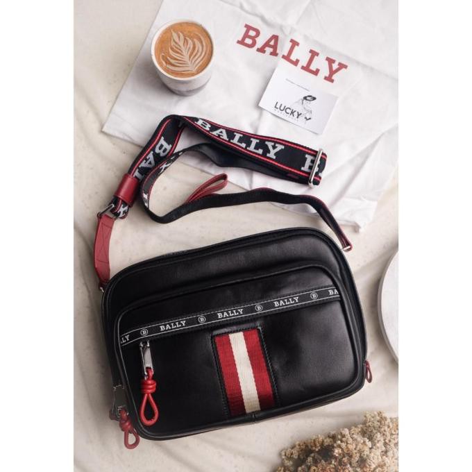 Jual JUAL Bally Hobs Leather CrossBody Bag In Black ORIGINAL 100