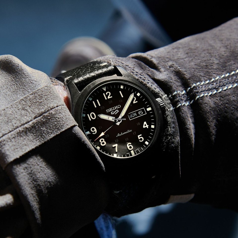 Jual Seiko 5 Sports SRPG41K1 Automatic Black Dial Black Leather Strap