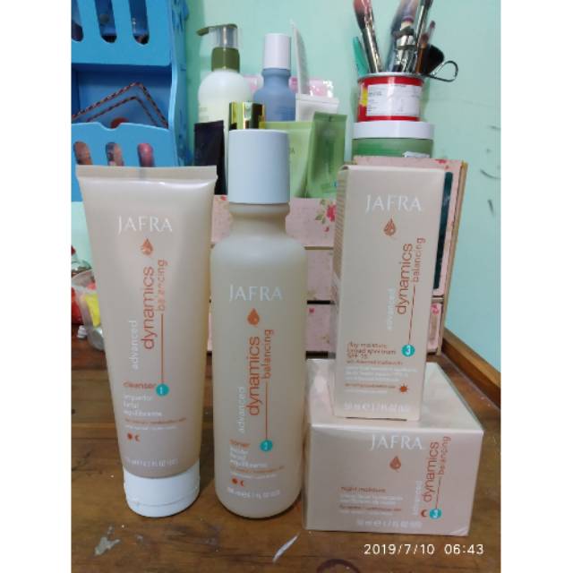 Jual balancing jafra ( kulit normal / kombinasi ) Shopee Indonesia