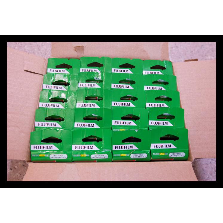 Jual Disposable Camera Iso 400 Exp 27 Fujifilm Limited Edition Shopee Indonesia