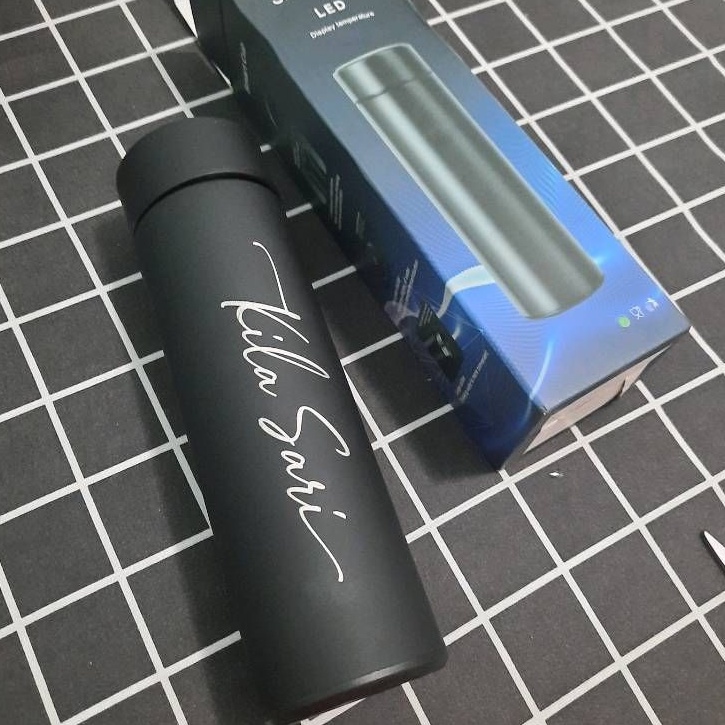 Jual Botol Tumbler suhu LED custom nama cetak grafir cocok untuk hadiah