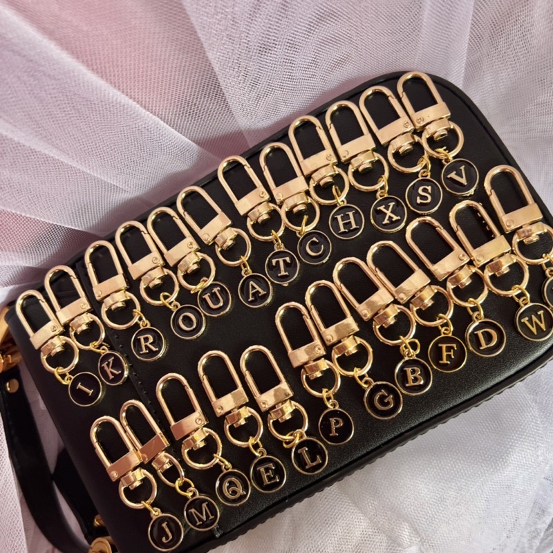 Jual Bag Charm / Keychain / Bags Charm Huruf costom Shopee Indonesia