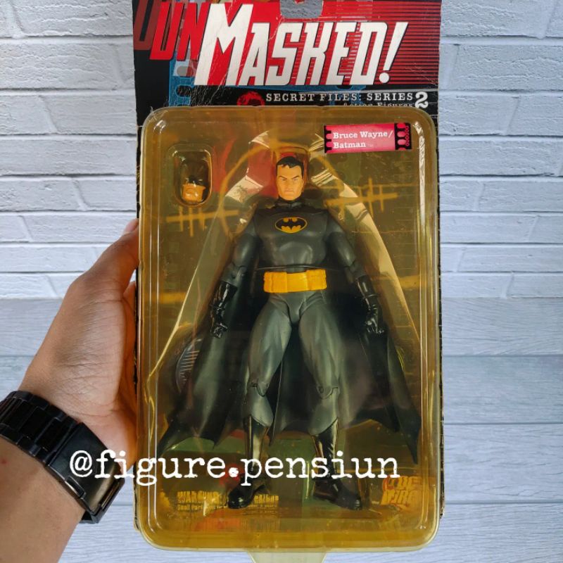 Jual DC DIRECT BATMAN BRUCE WAYNE UNMASKED SECRET FILES ACTION FIGURE